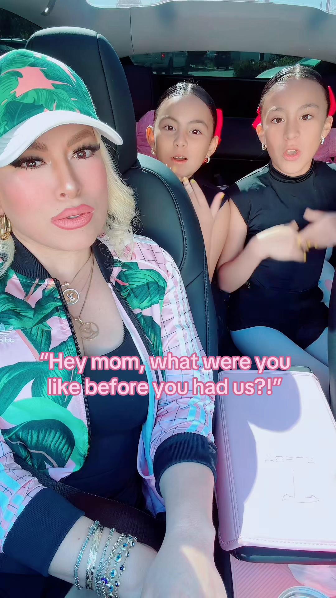 @Parisbunnyxo