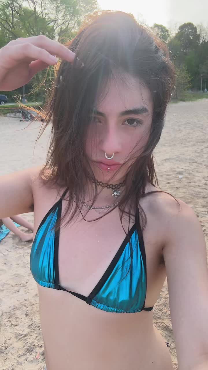 @r3algrl