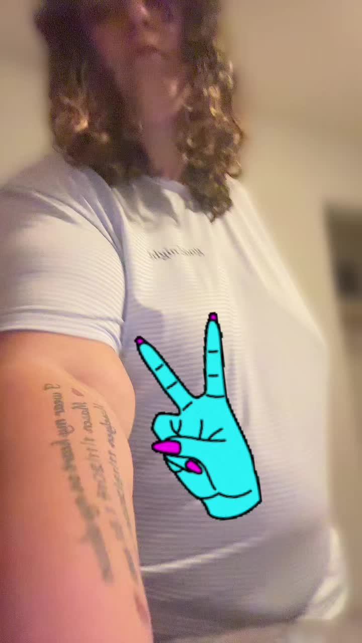 @💜🩷🩵 IceQueen92 🧊 👑 😴🐐