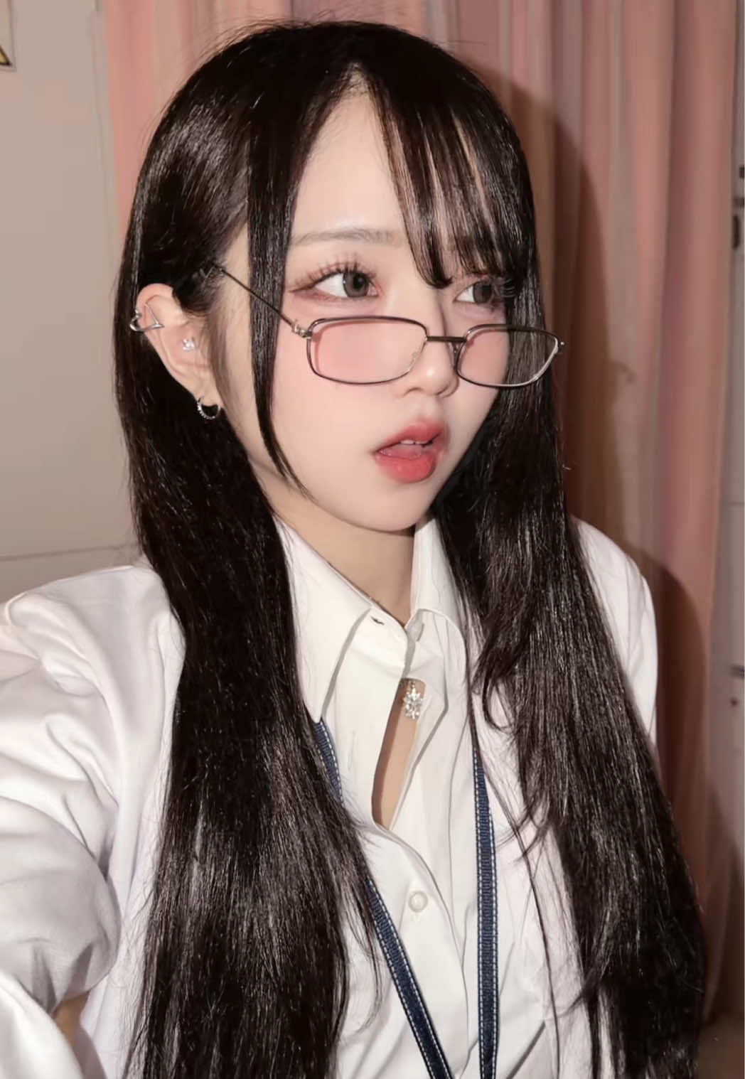 @えま