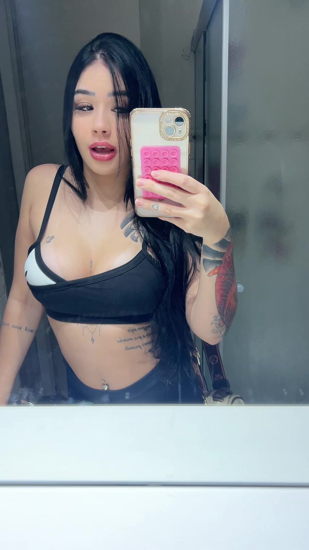 @gabitabaa