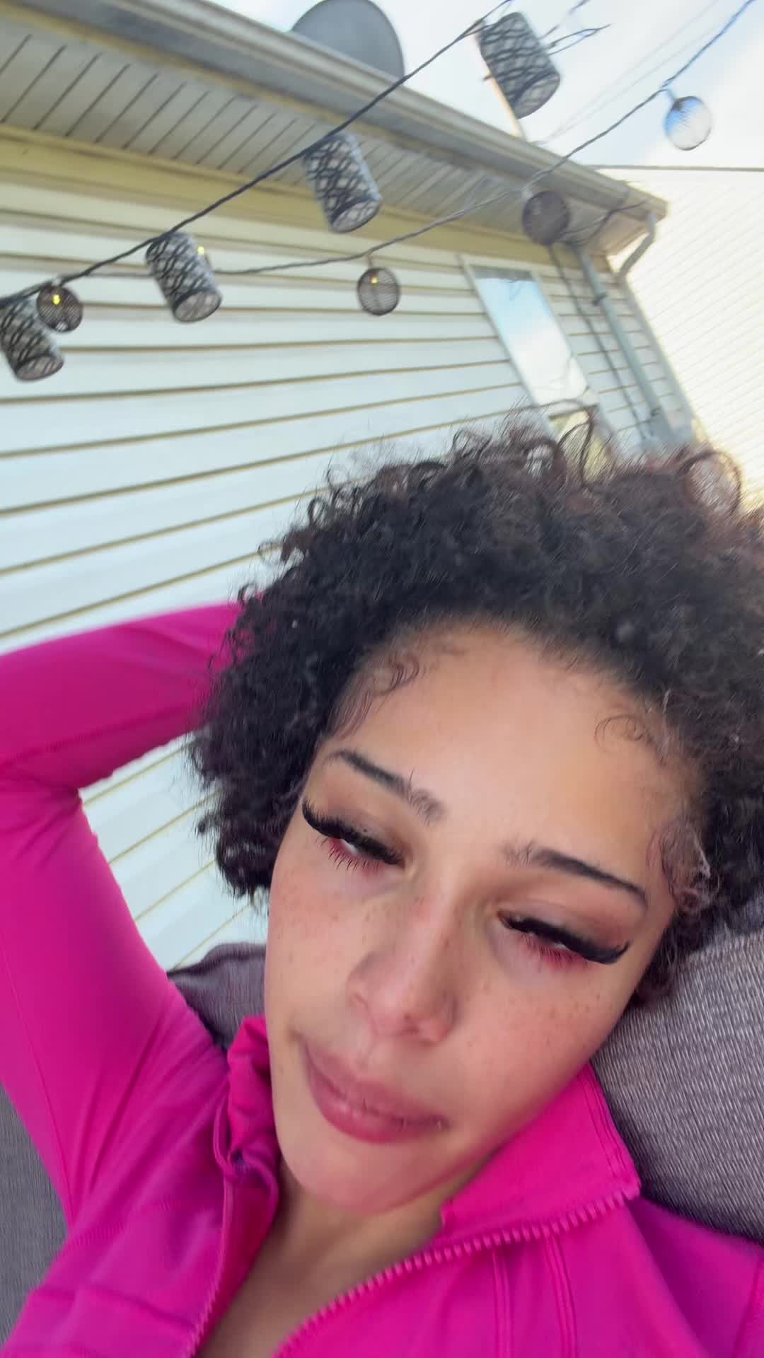 @K