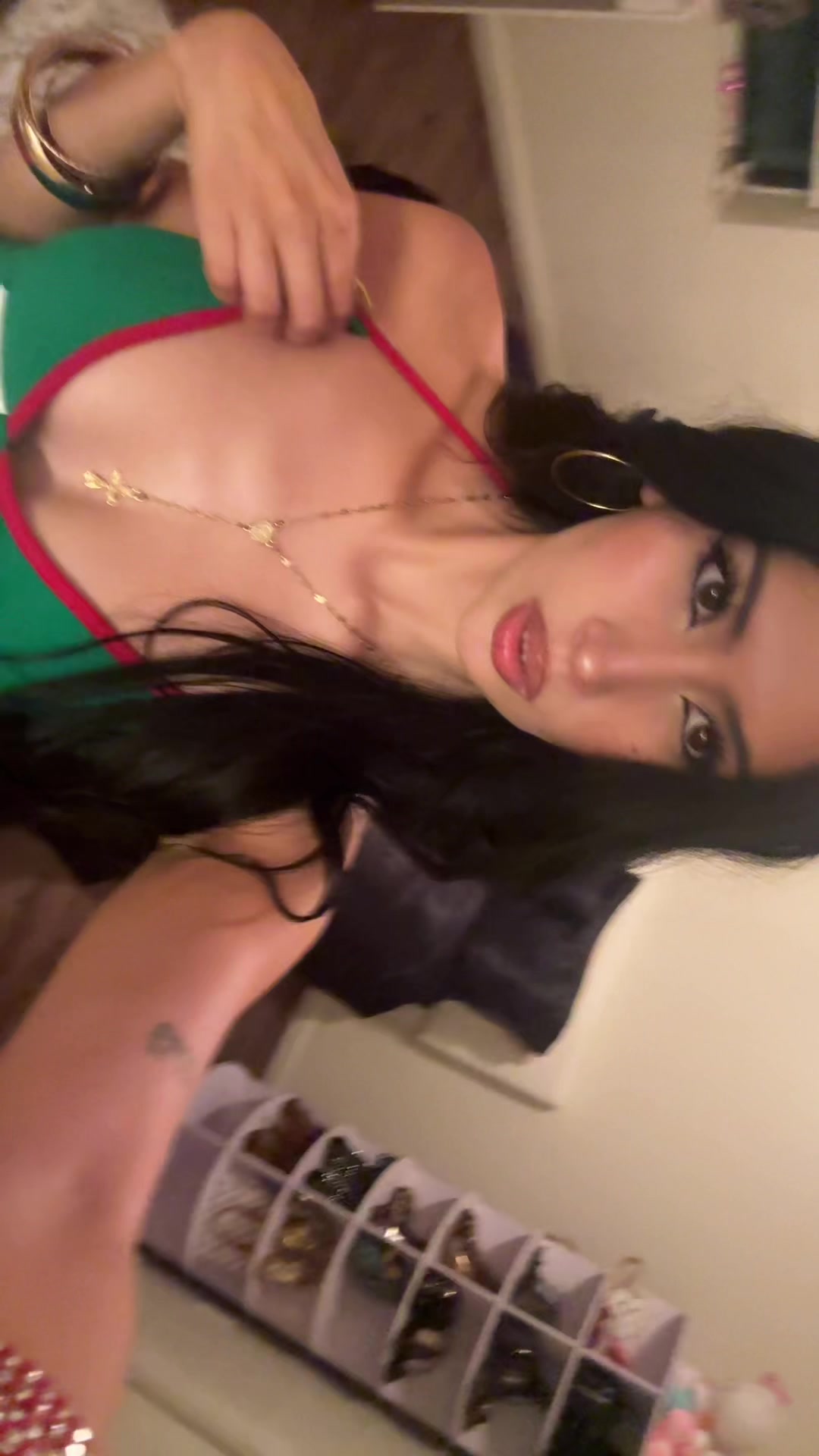 @Ami