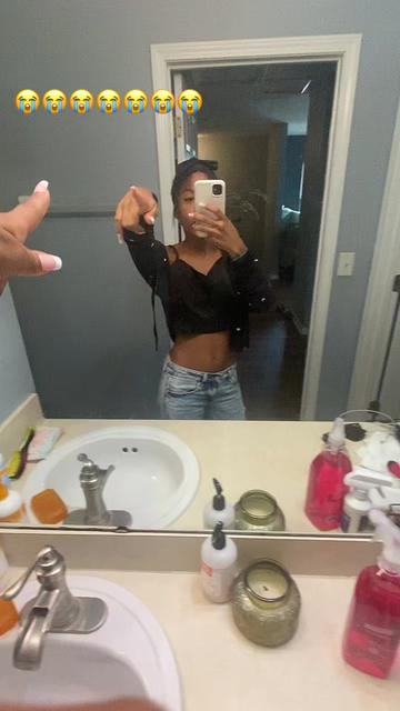 @0fficial.naomiii