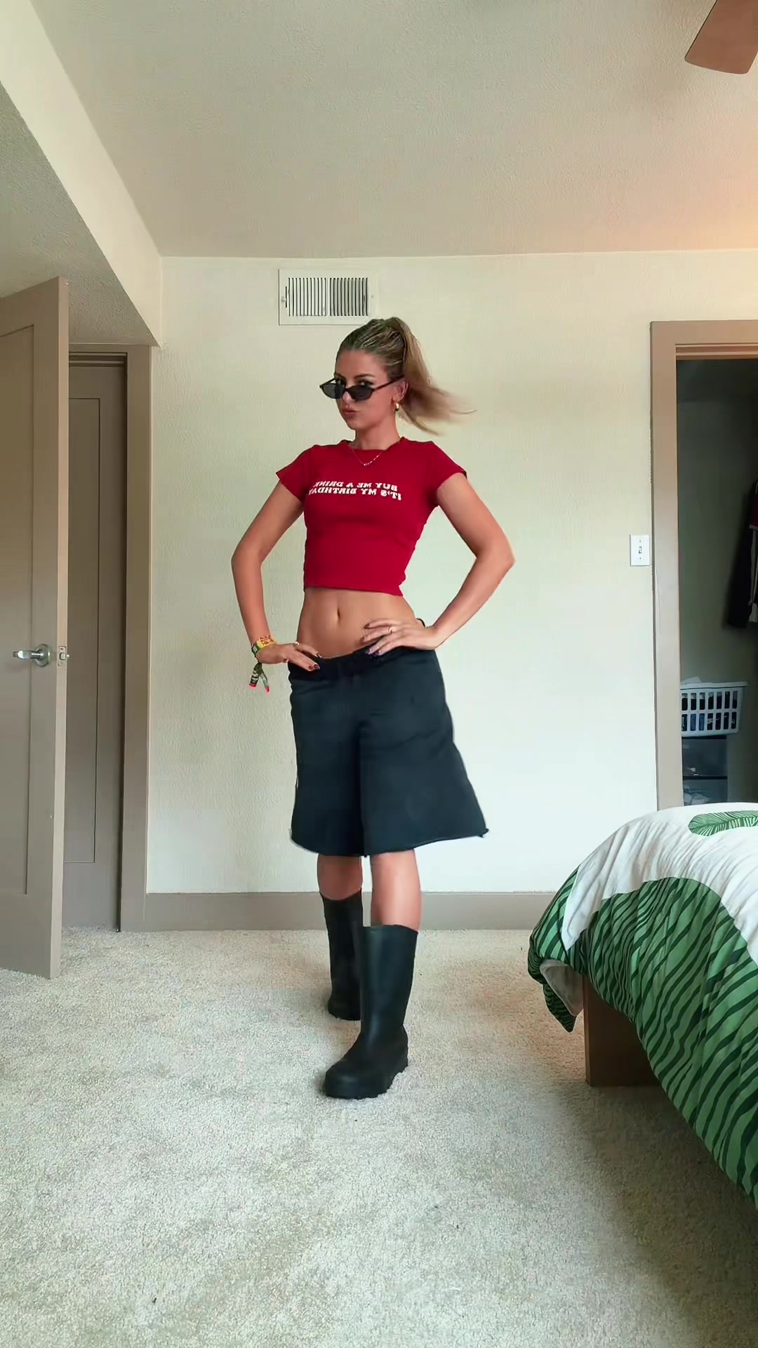 @isaaaa