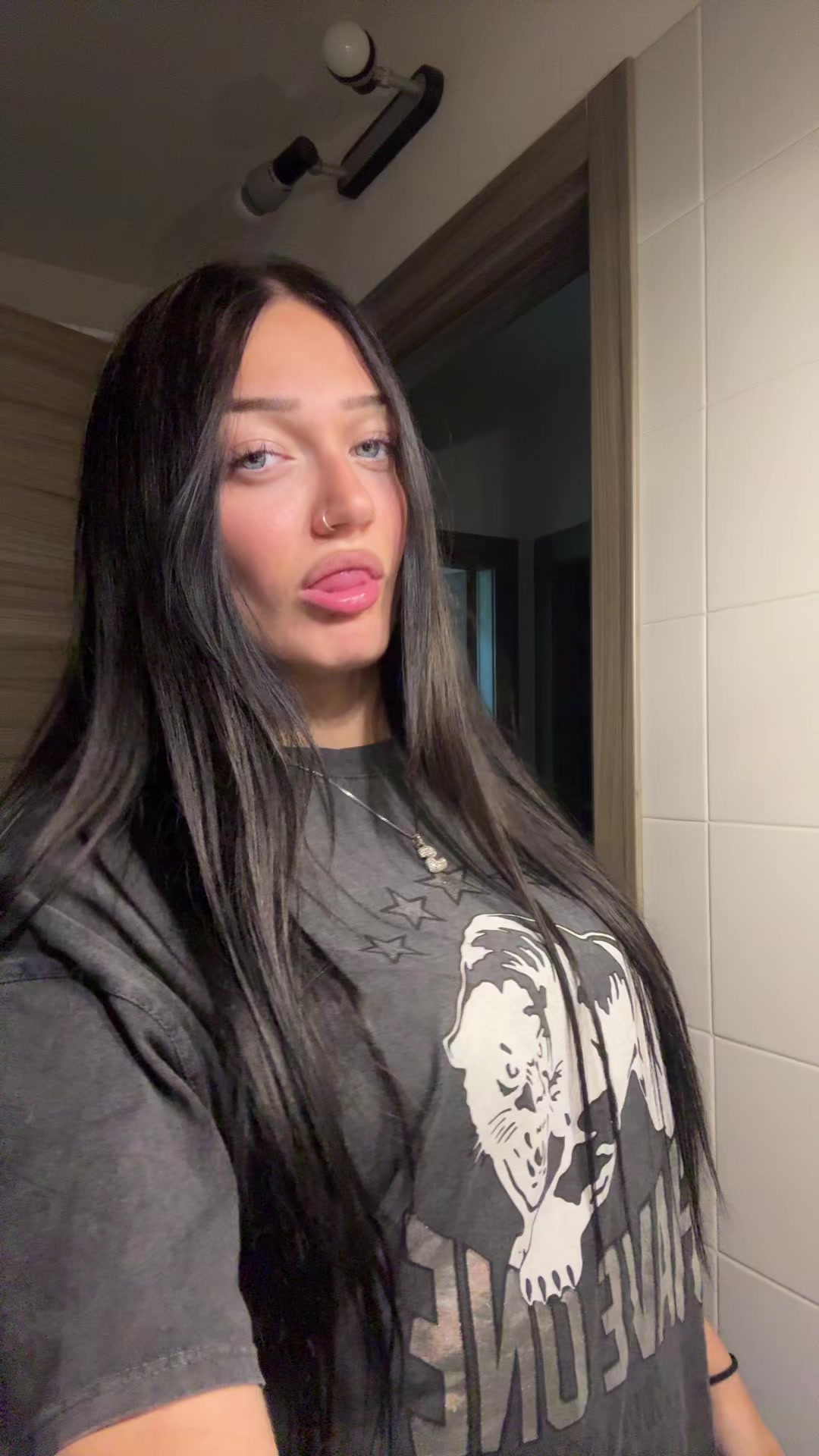 @stillthatsara