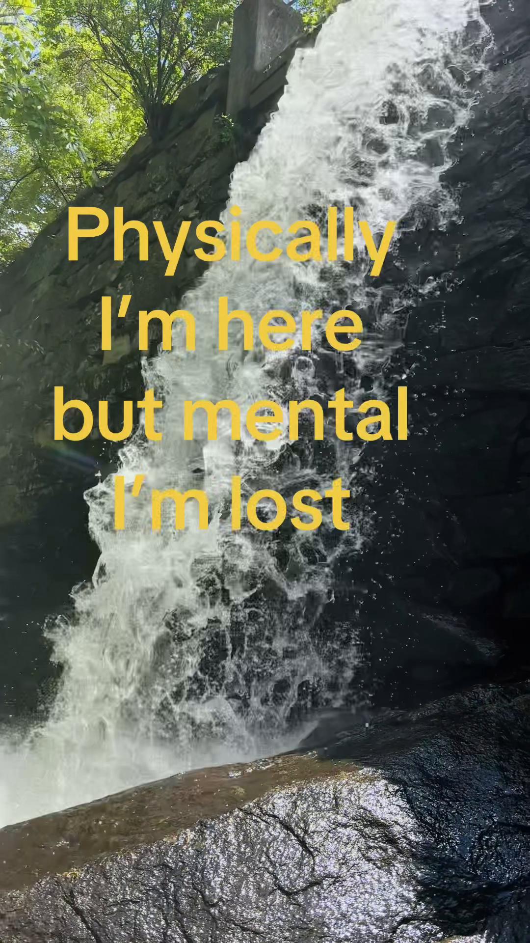 @⃟