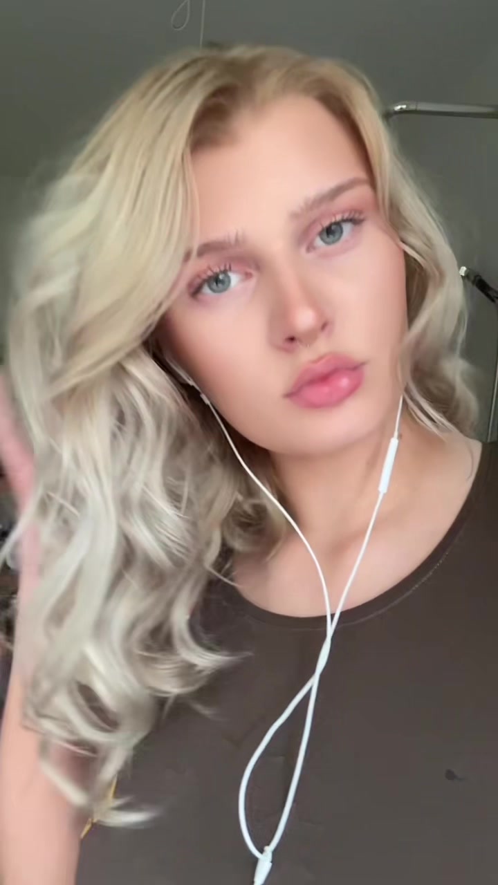 @lunazoey
