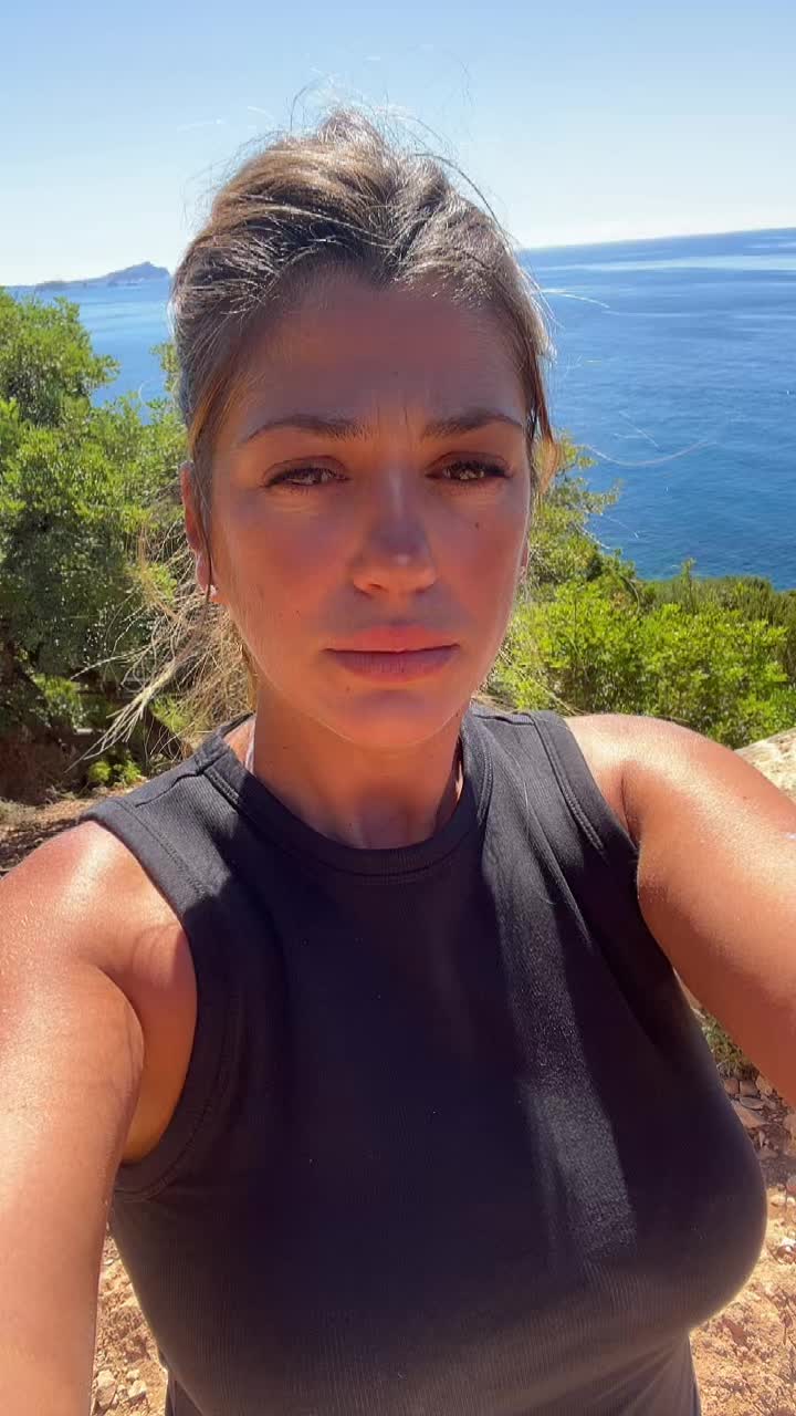 @corinavlasie