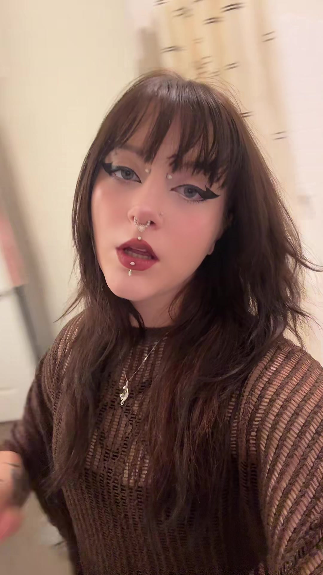 @izzy ⸜(。˃ ᵕ ˂ )⸝♡