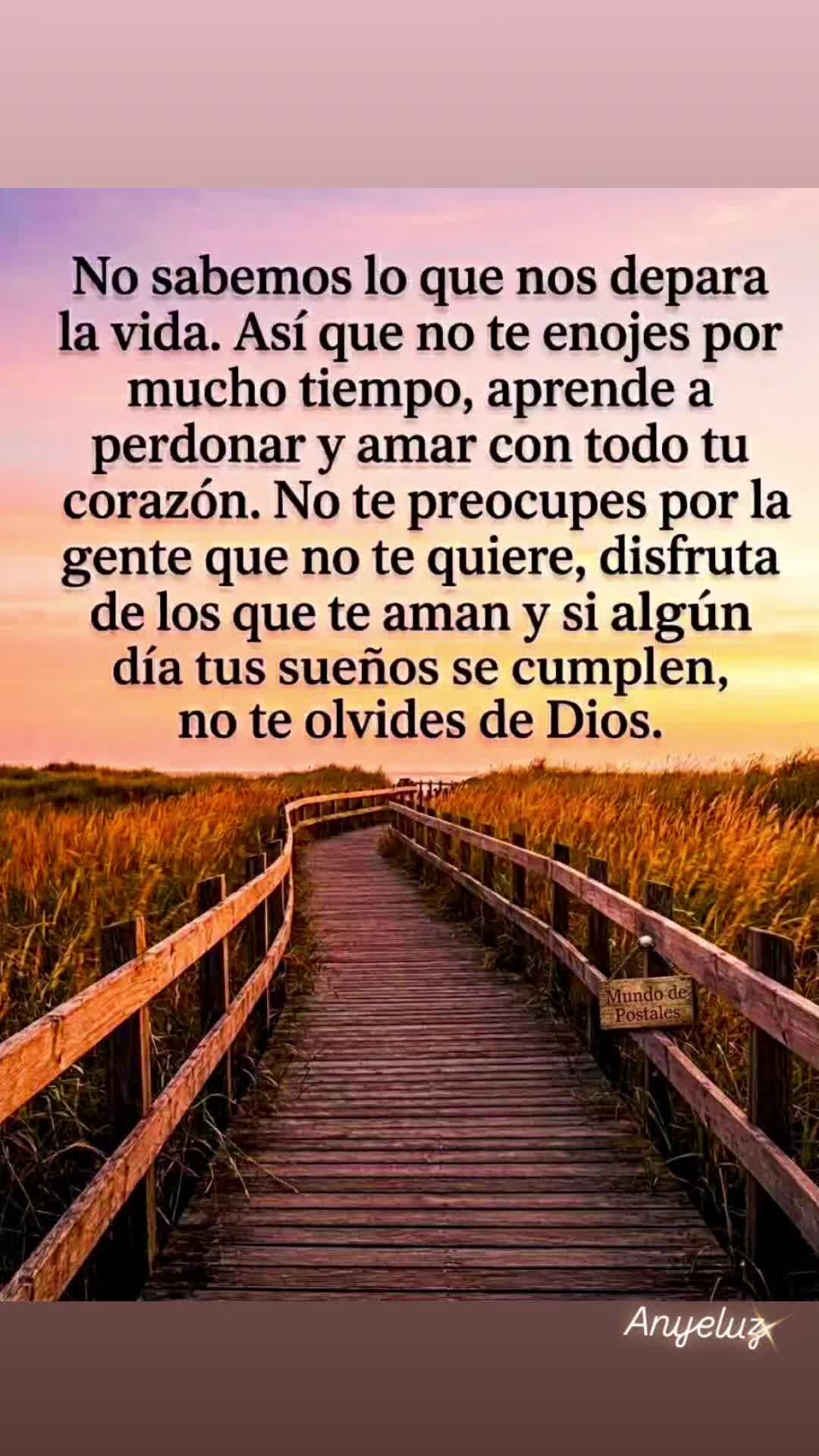@Angeluz