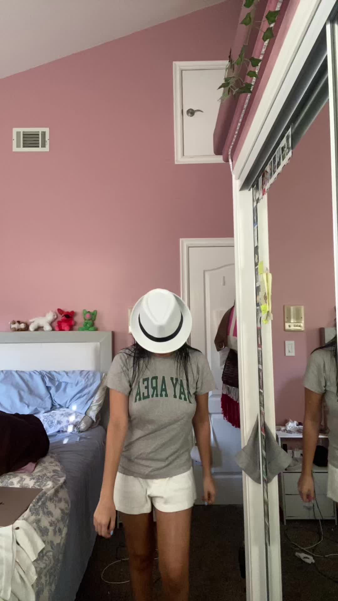 @Rebecca otero
