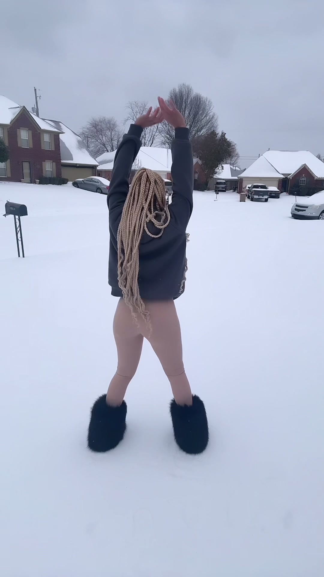 @Mya