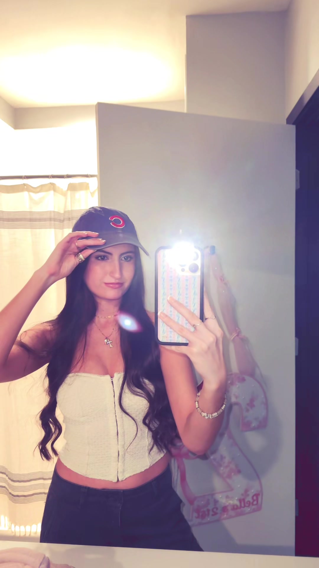 @b e l l a ツ✯