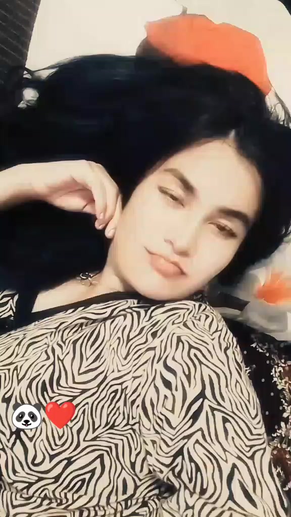 @🐼❤️