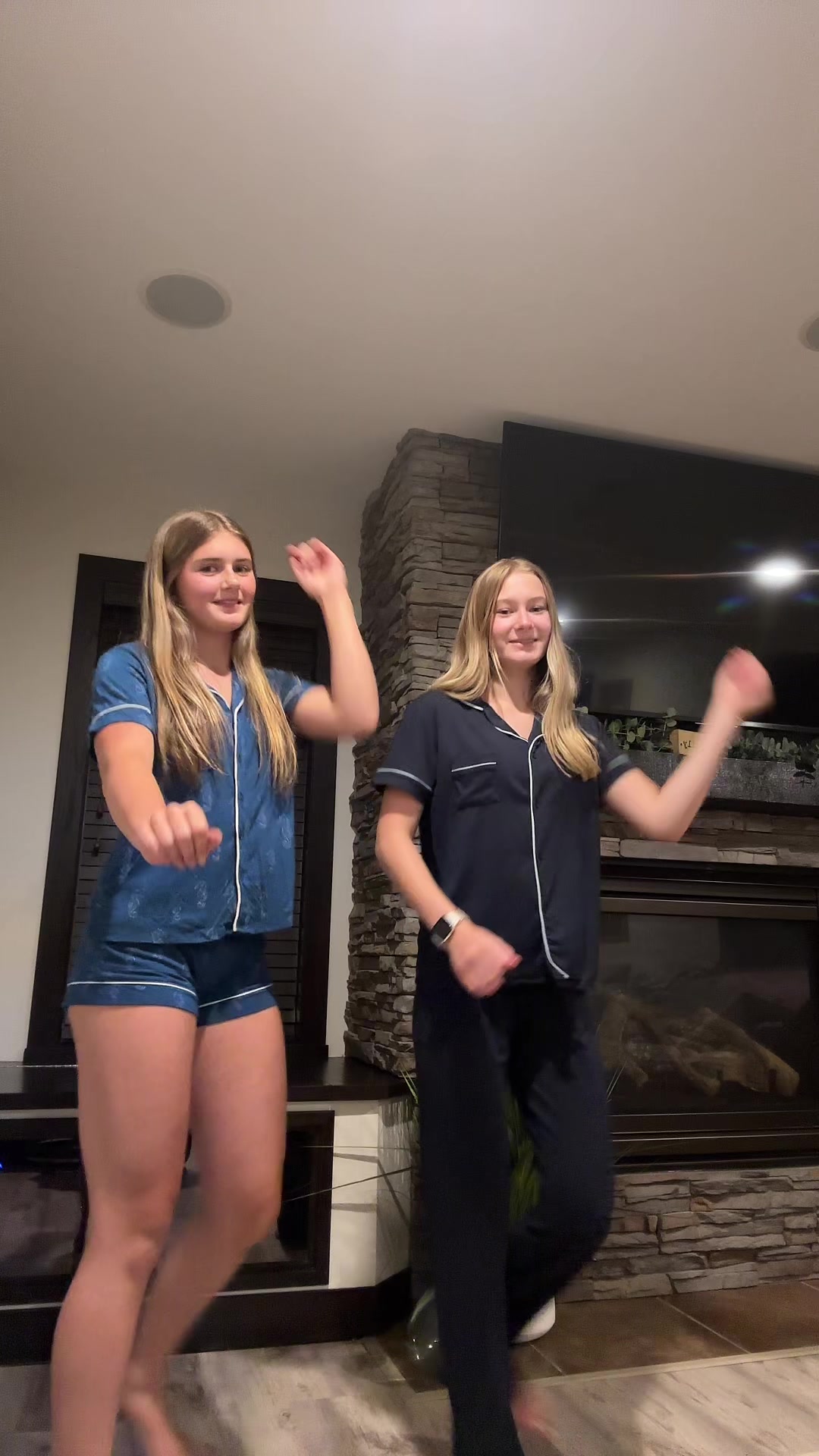 @aaleyreaganolddances1