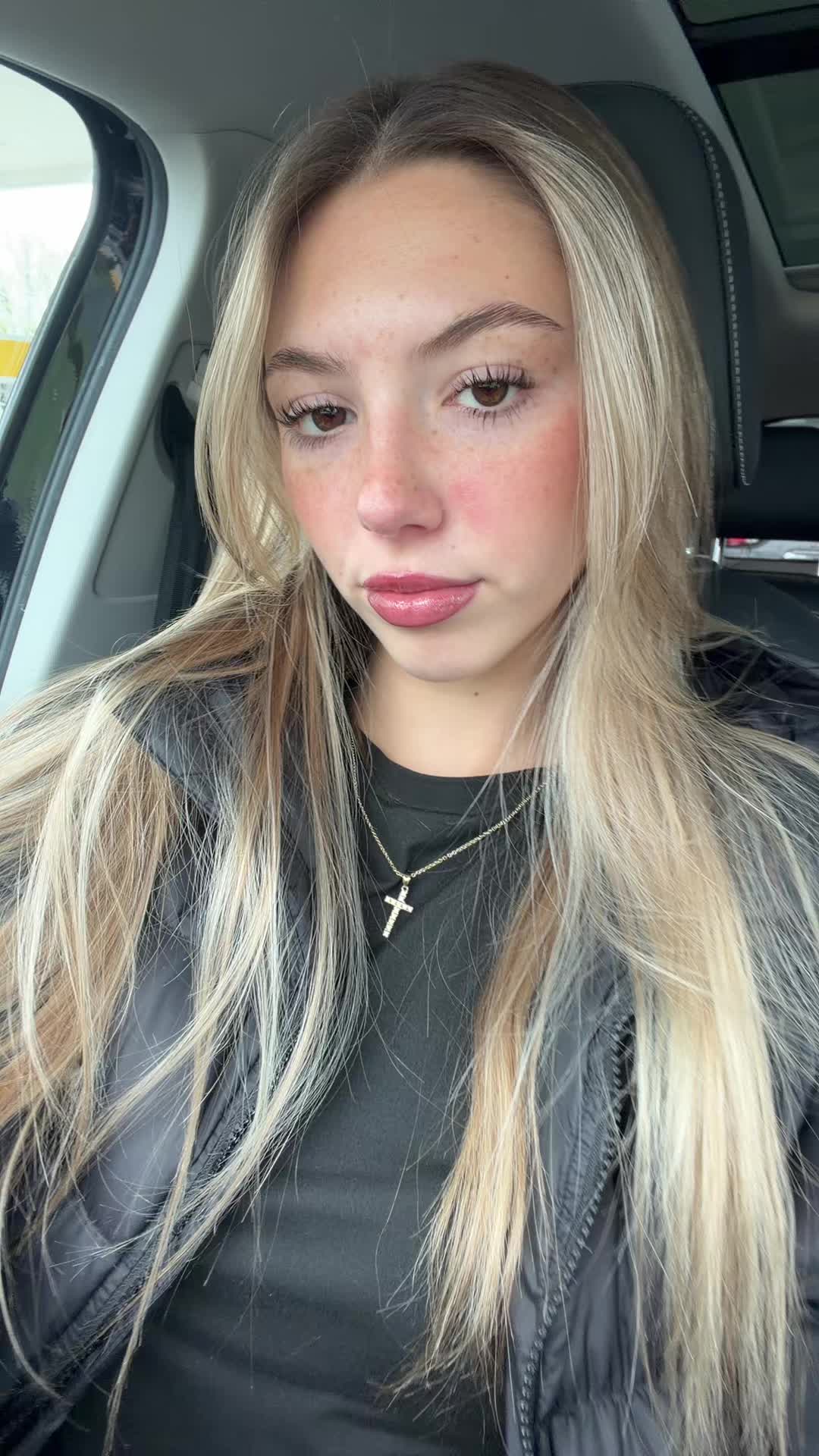 @Tay