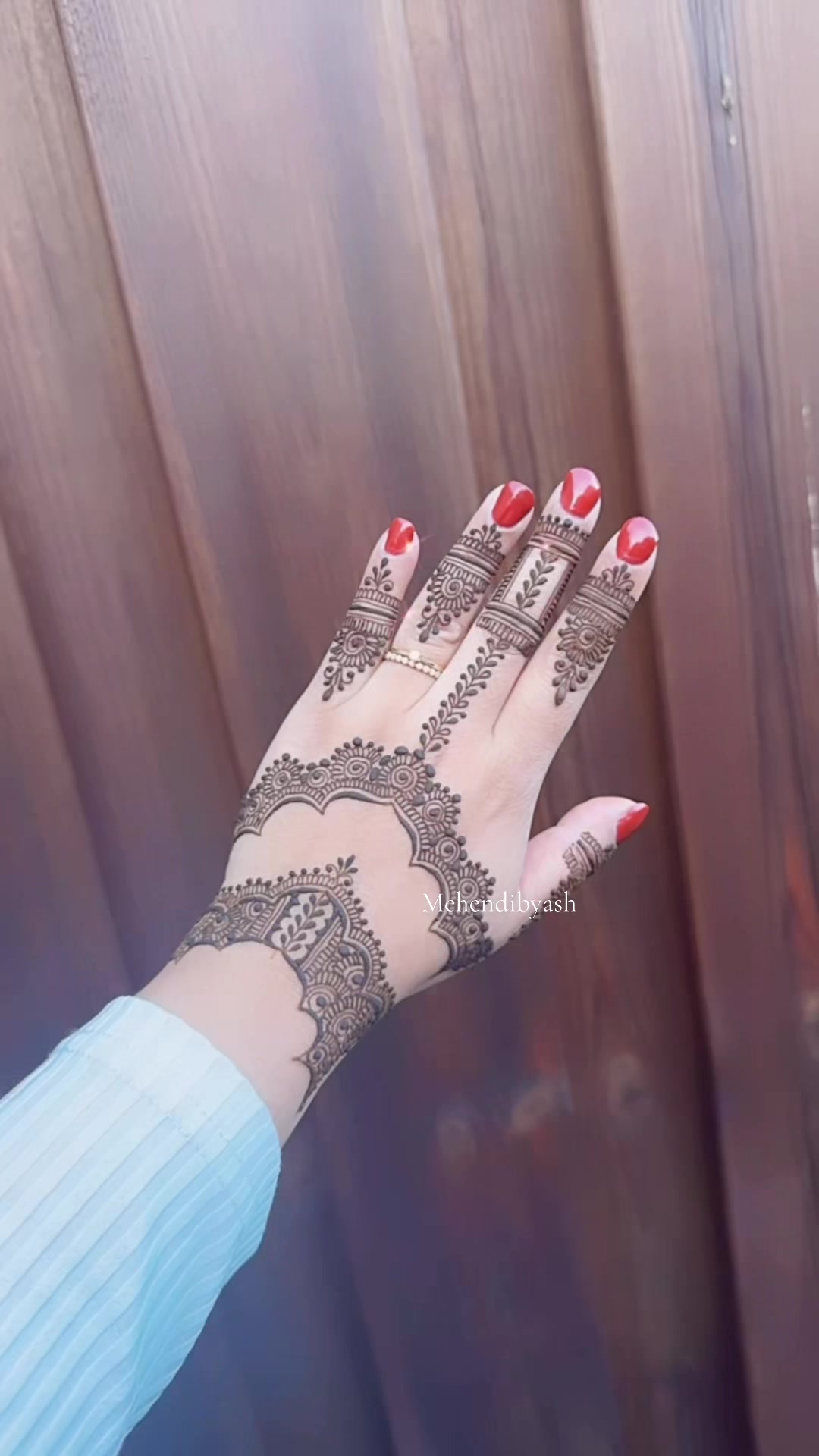 @MehendibyAsh