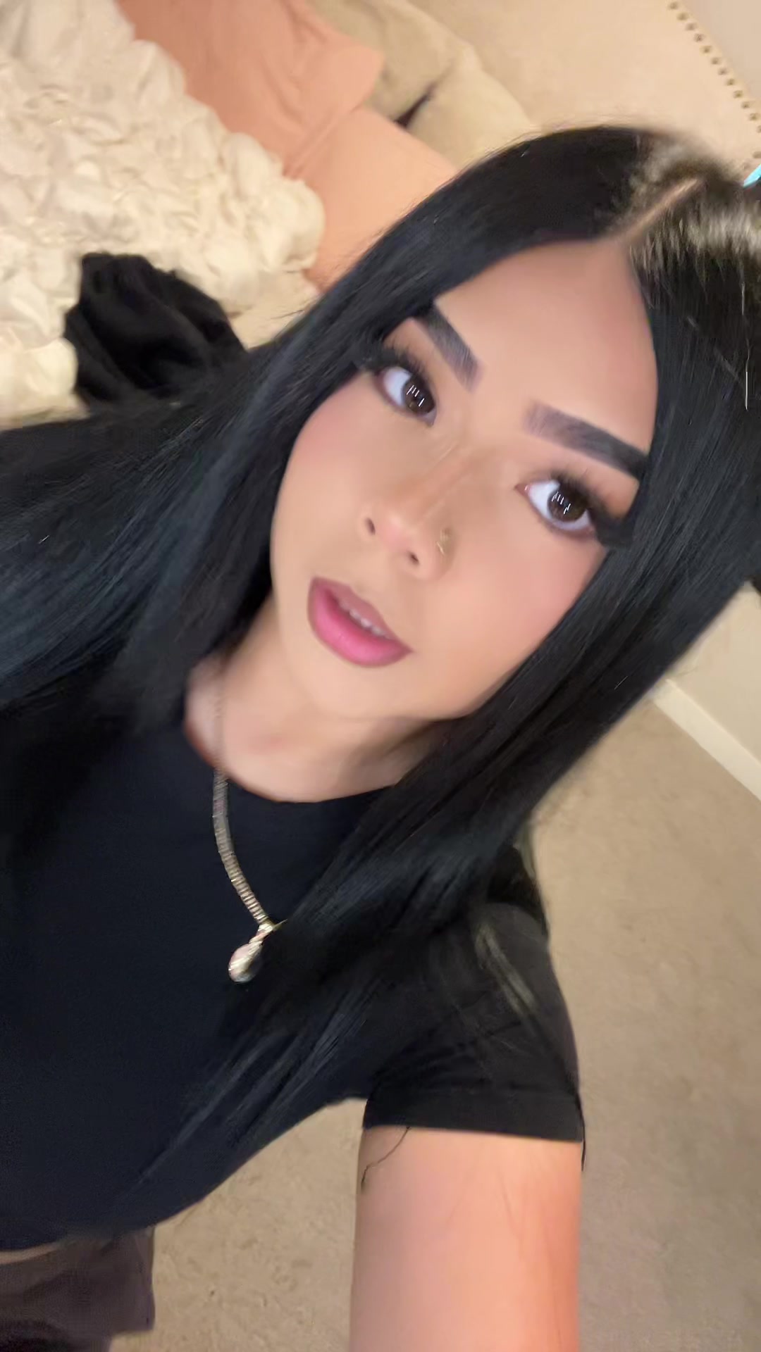 @⃟