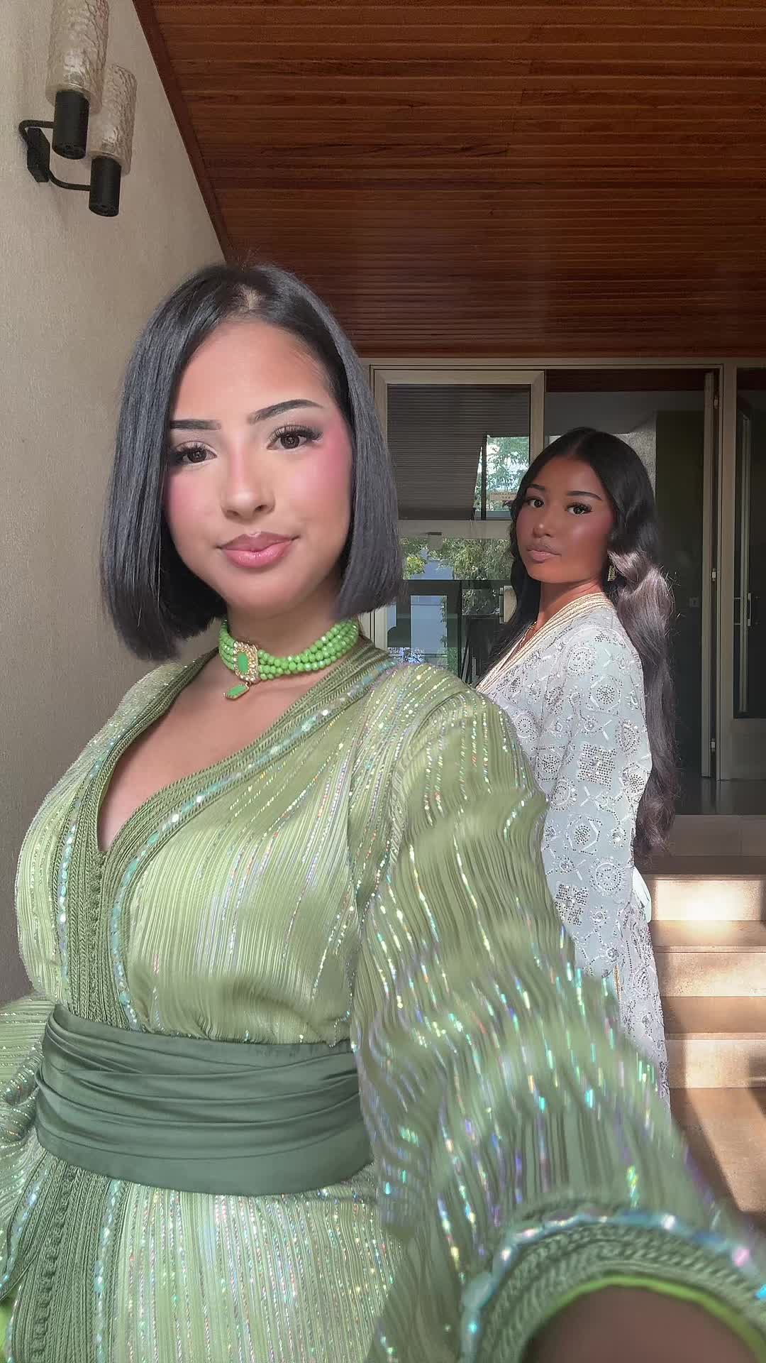 @E.