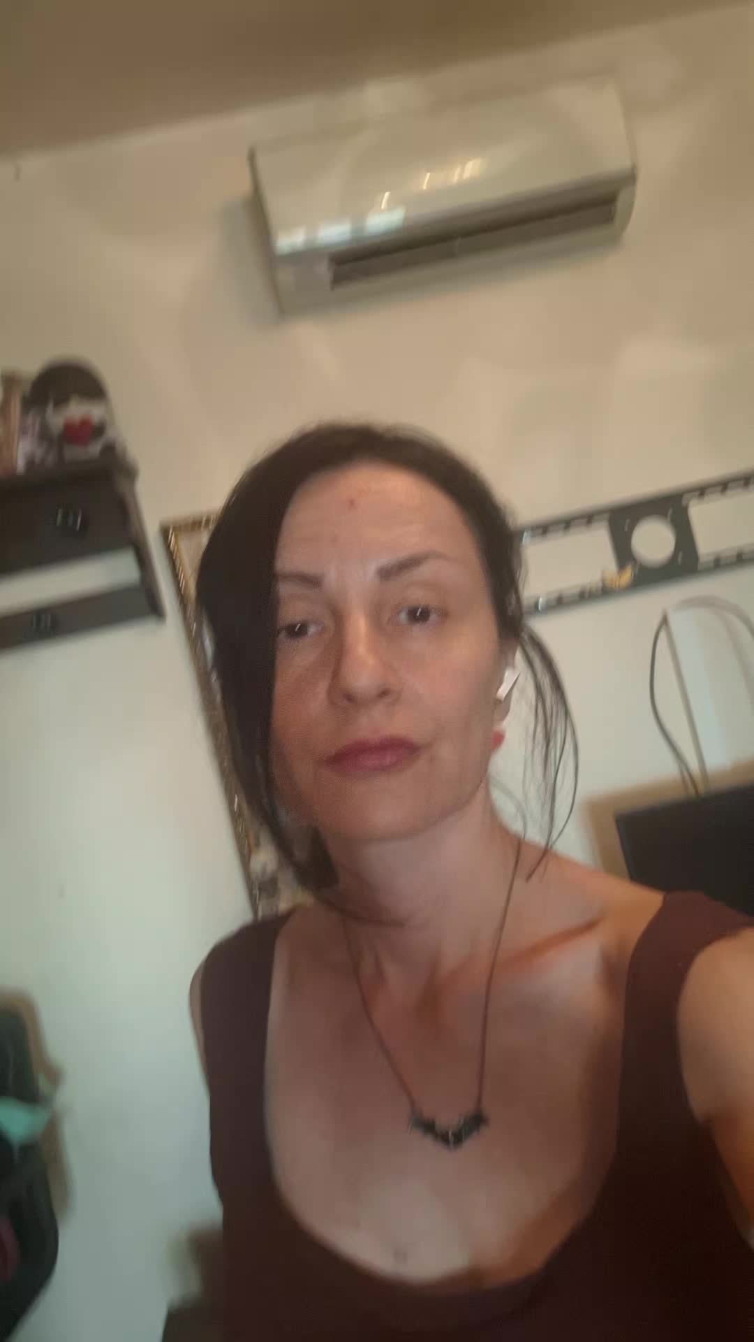 @Luisa