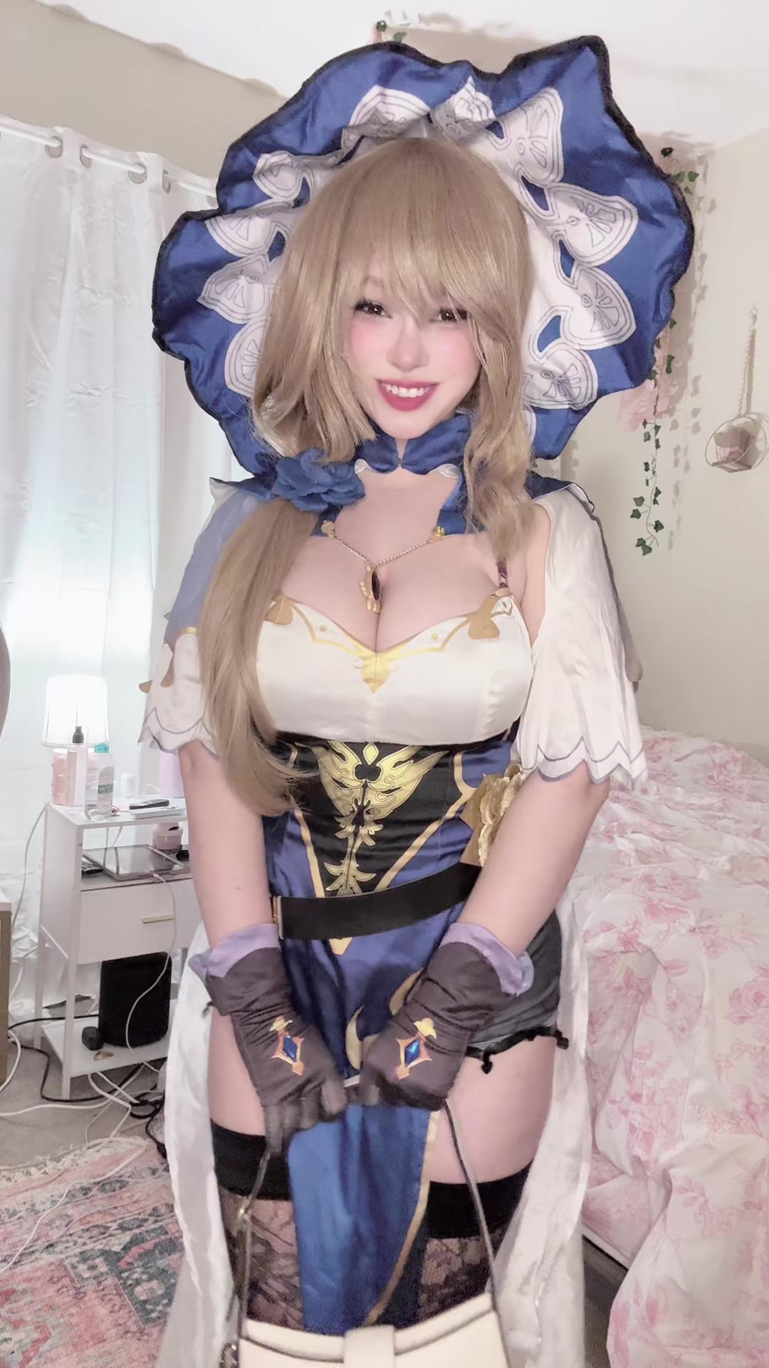 @yoursonly_aurora