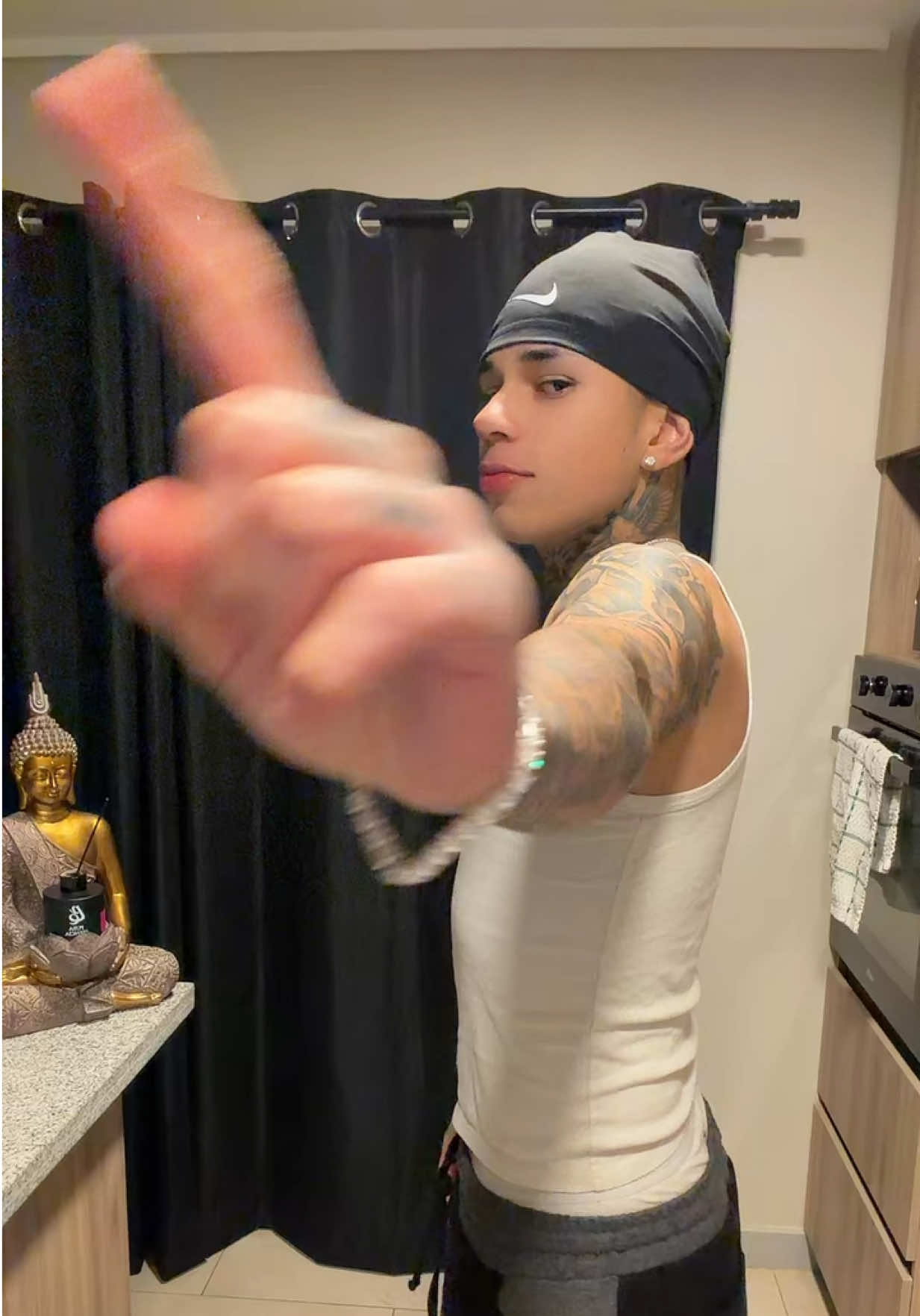 @qu&eacute; pasa mami