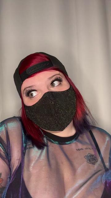 @Shy Mask🖤