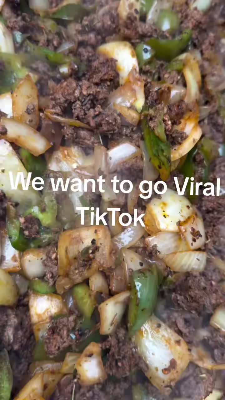 @TR🏚P PL🍔TTER