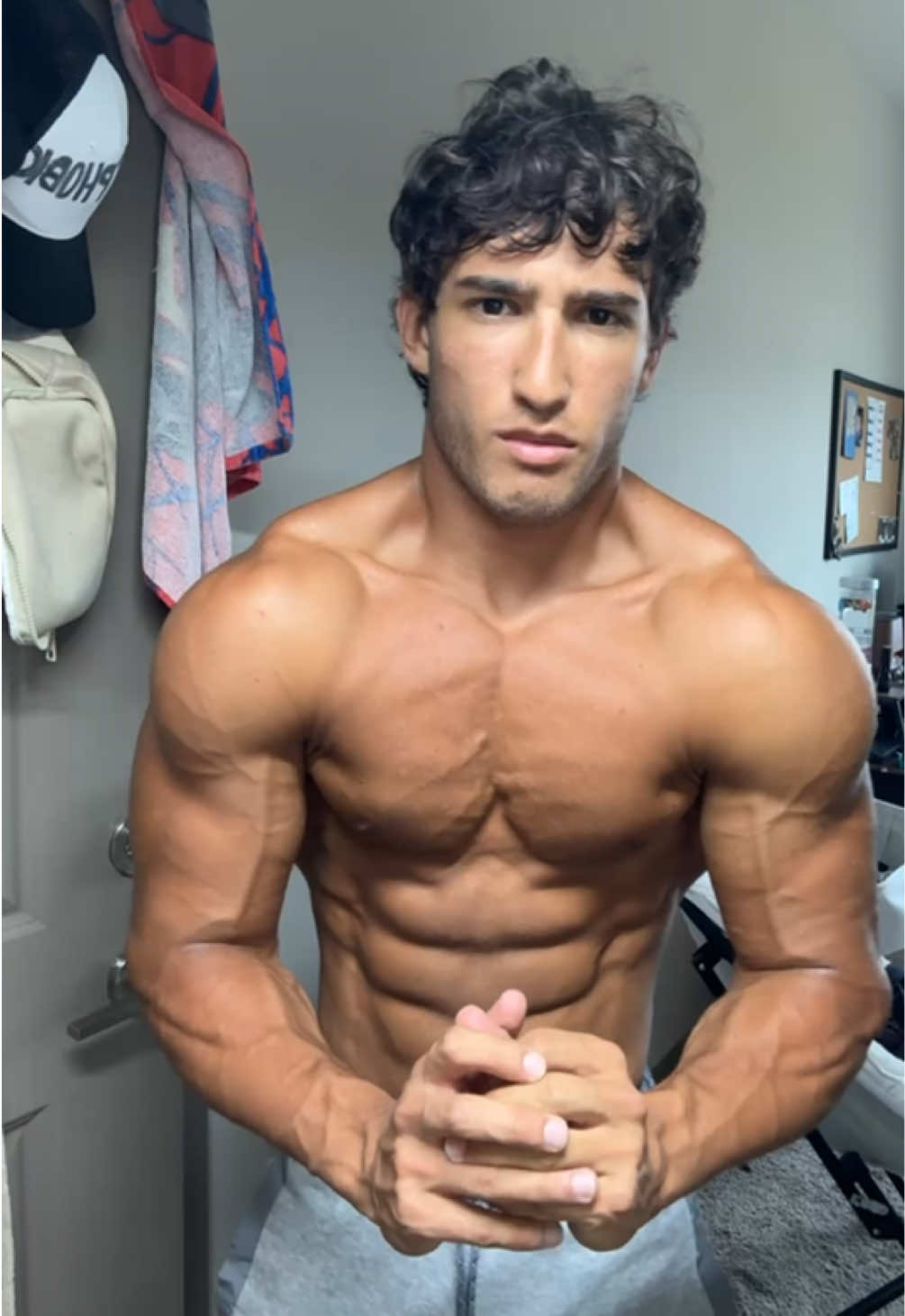 @Jayjoj