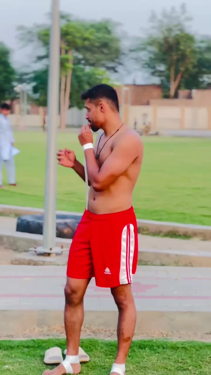 @Talha SaNdHu🥇