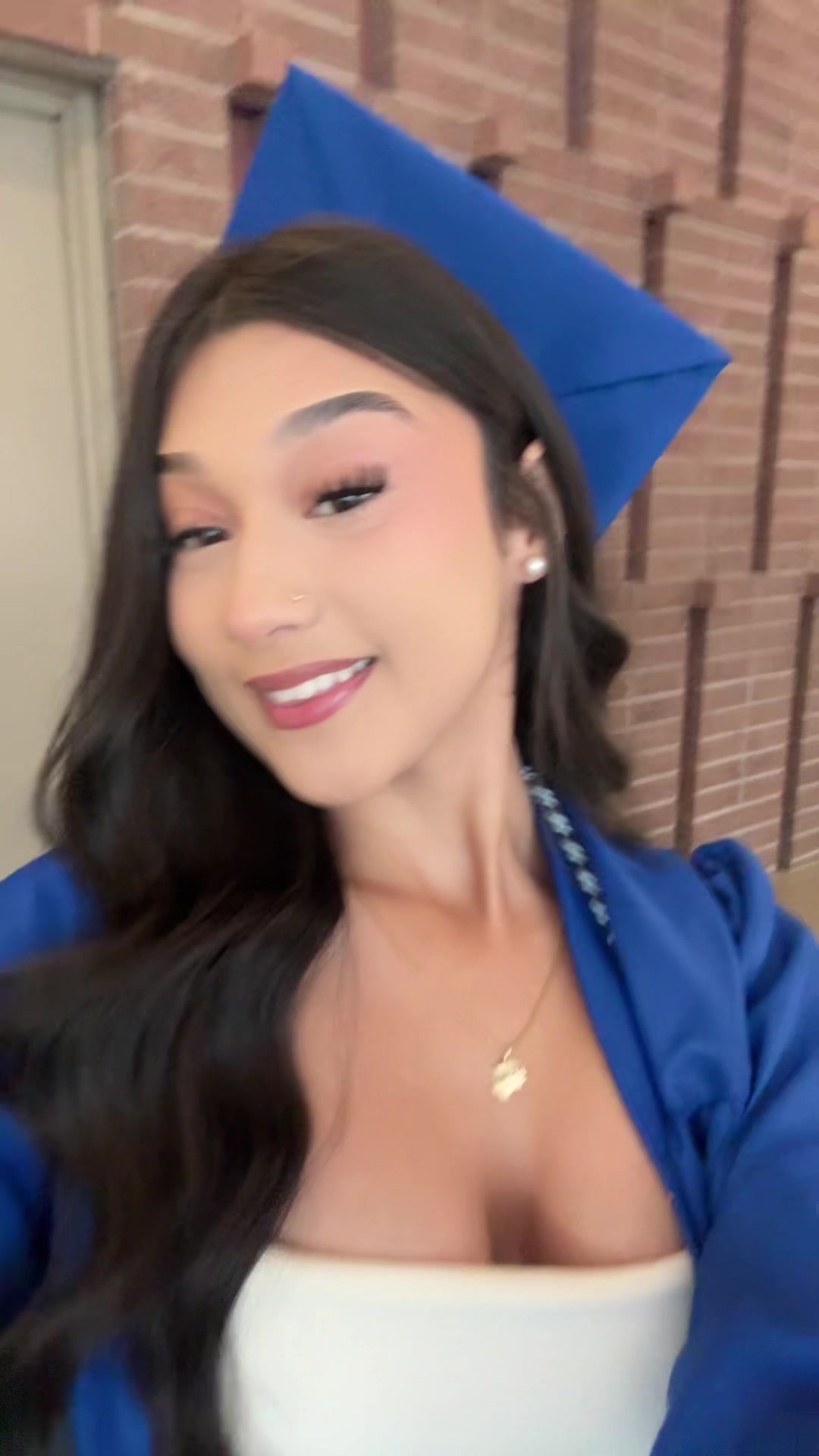 @𝐀𝐬𝐡🌷