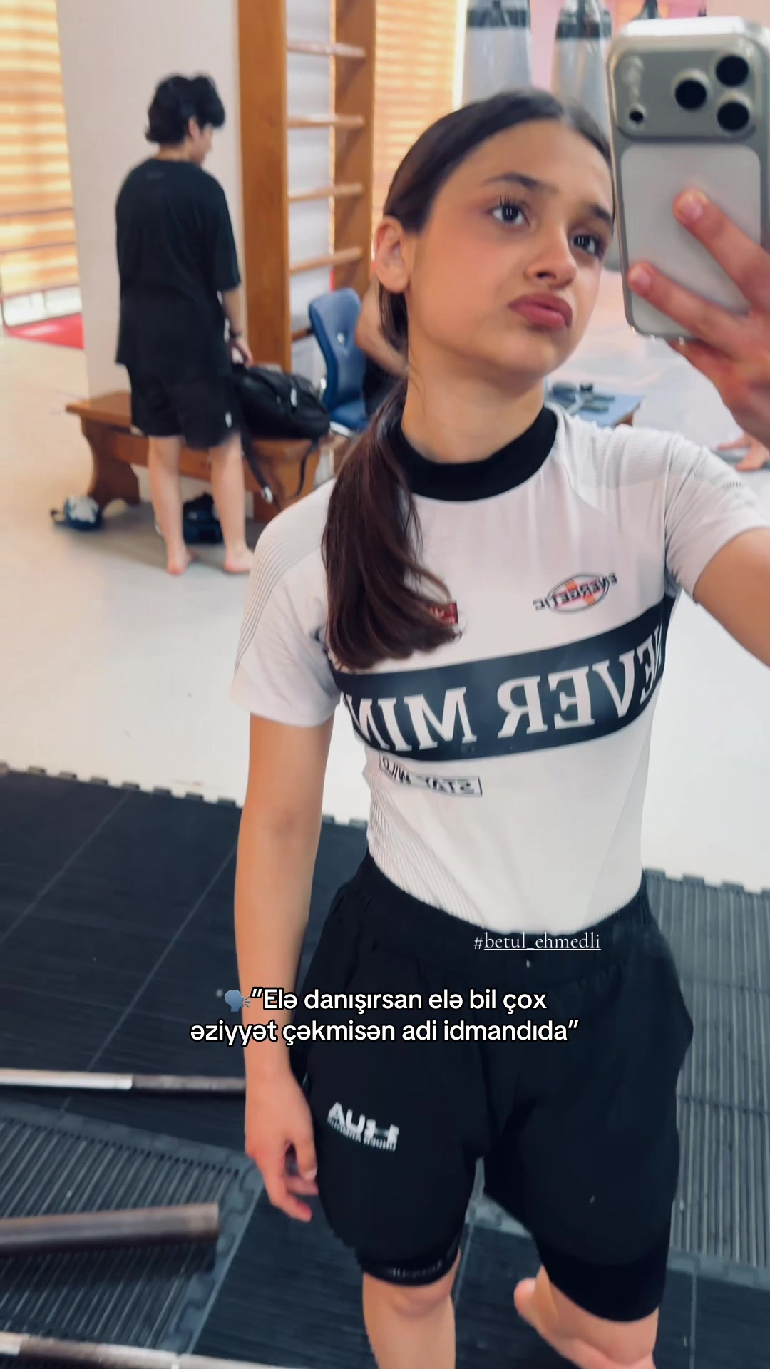 @Əhmədova🇦🇿
