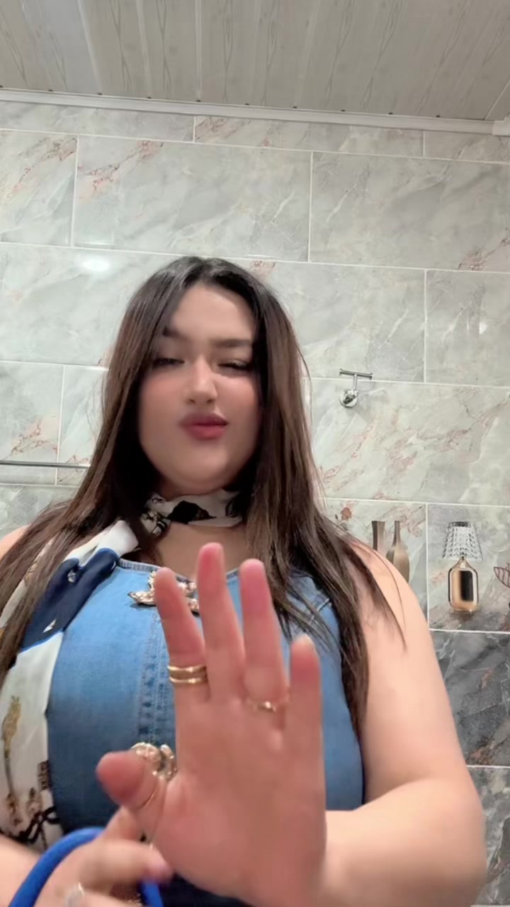 @Shay🧸🇩🇿