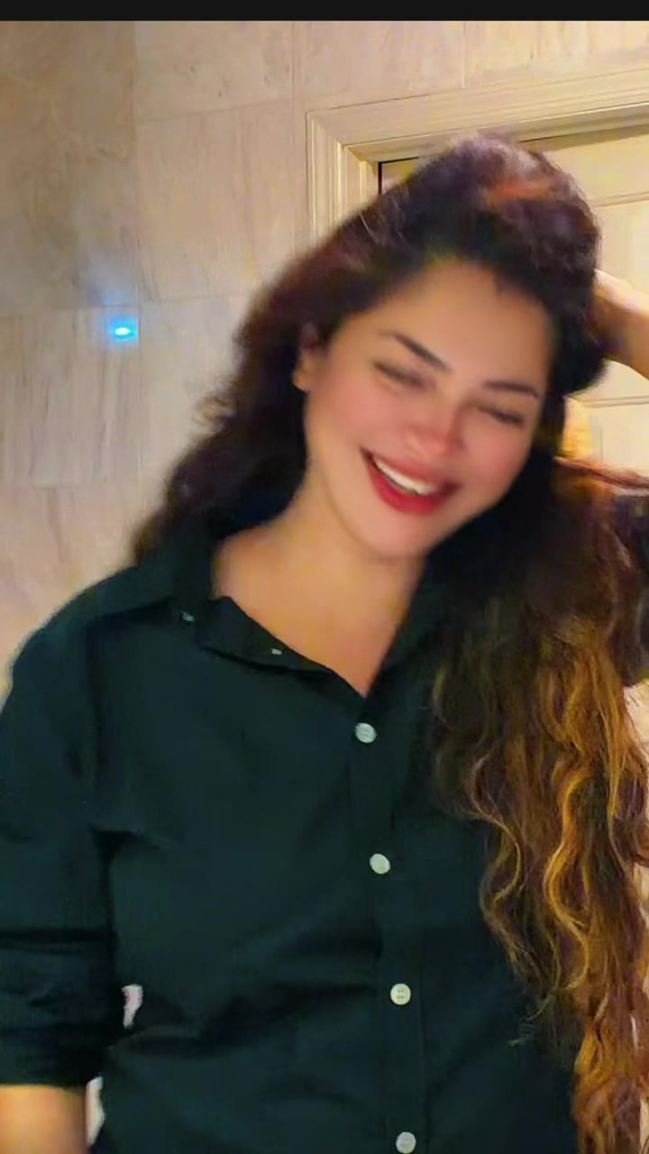 @Mayuri Dhaval Gandhi