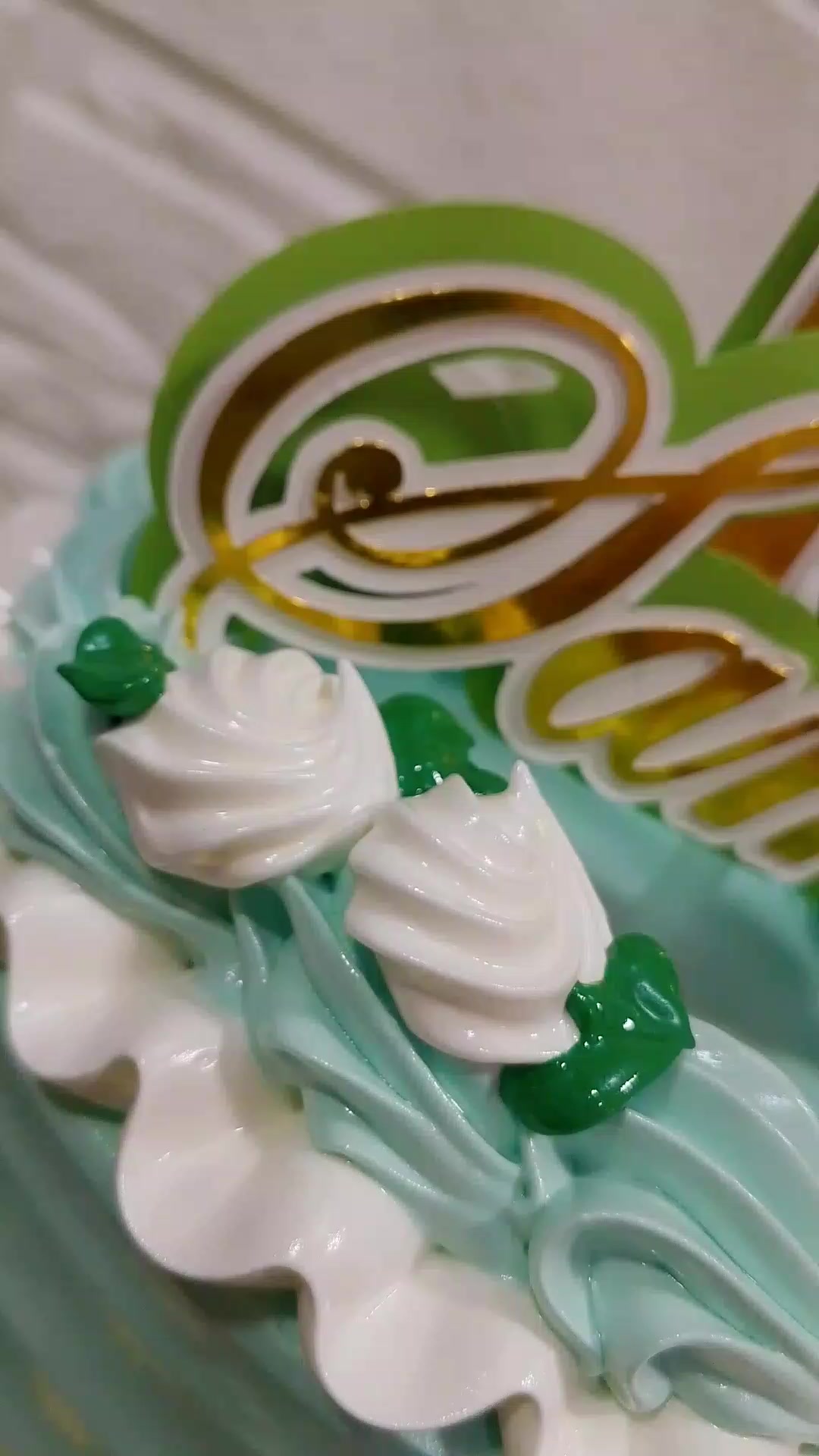 @Creaciones QUEEN 👑🌐