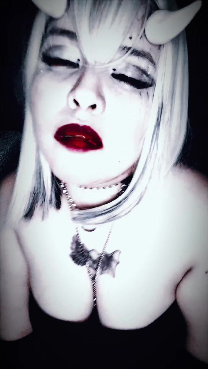 @🖤Mond💀