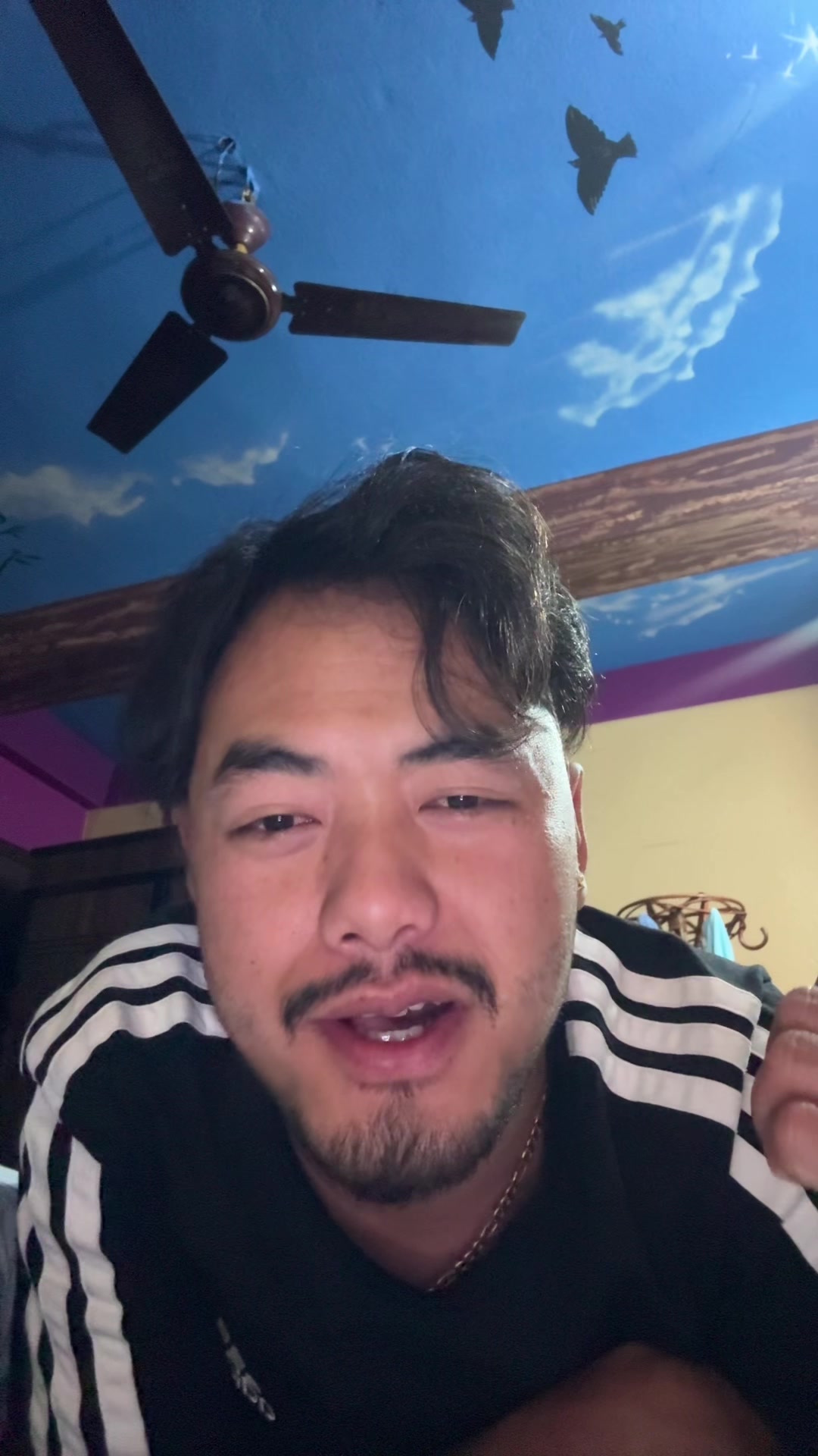 @️
