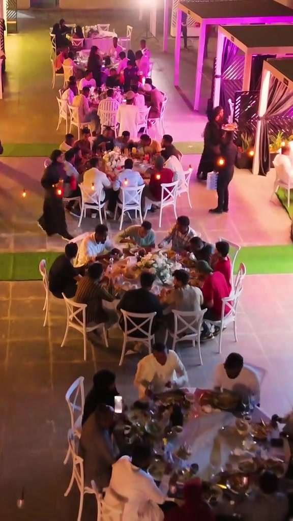 @muniza Restaurant