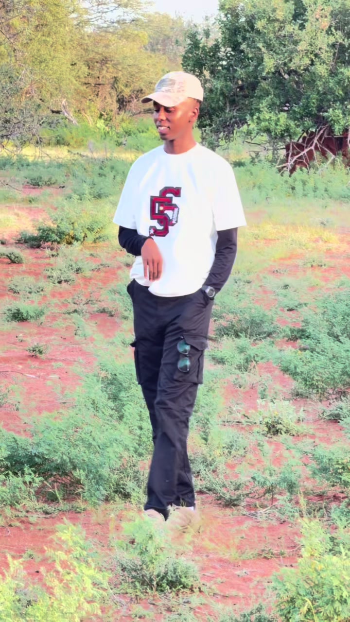 @Shutter Comedian