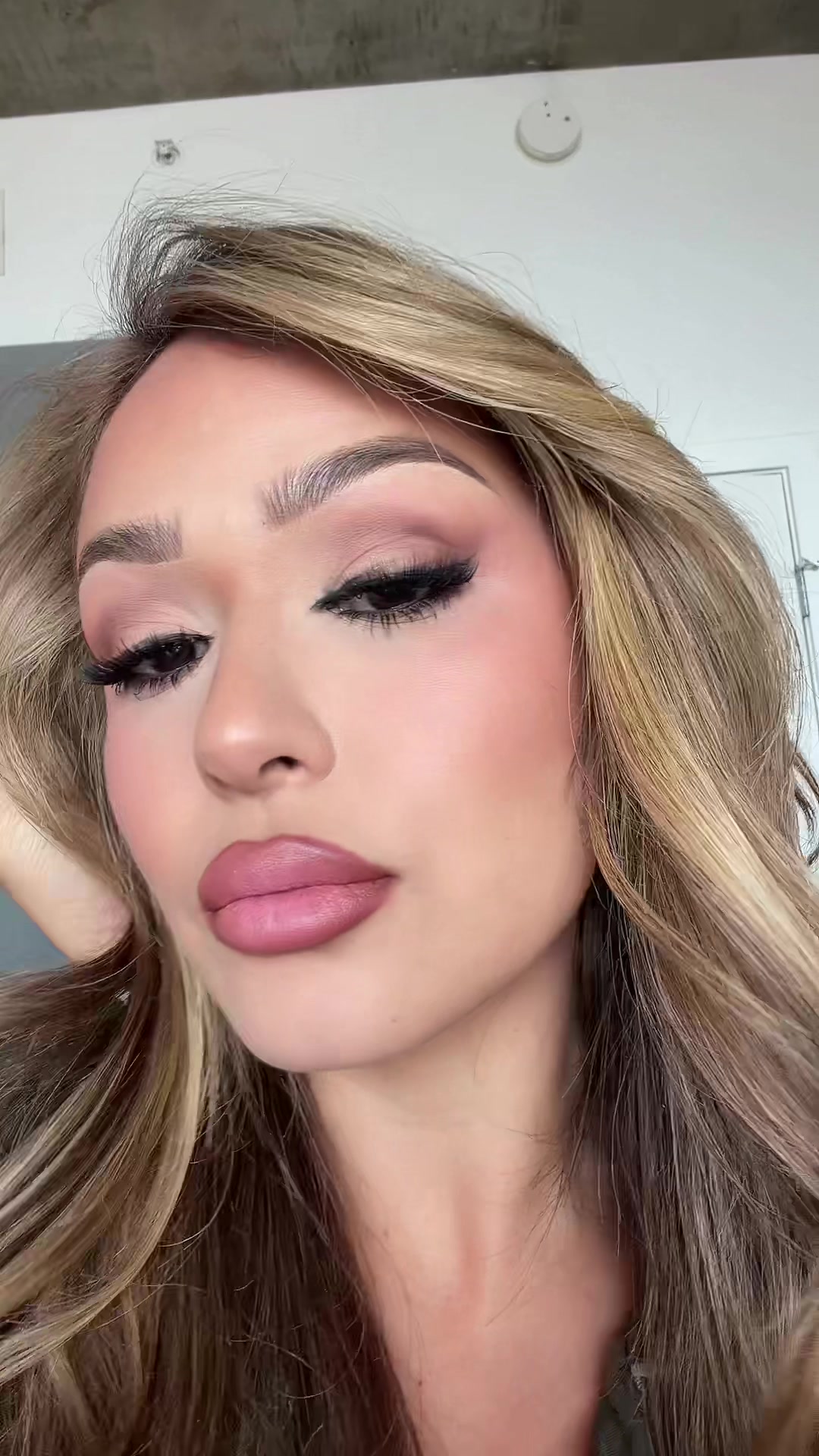 @YESI ✨