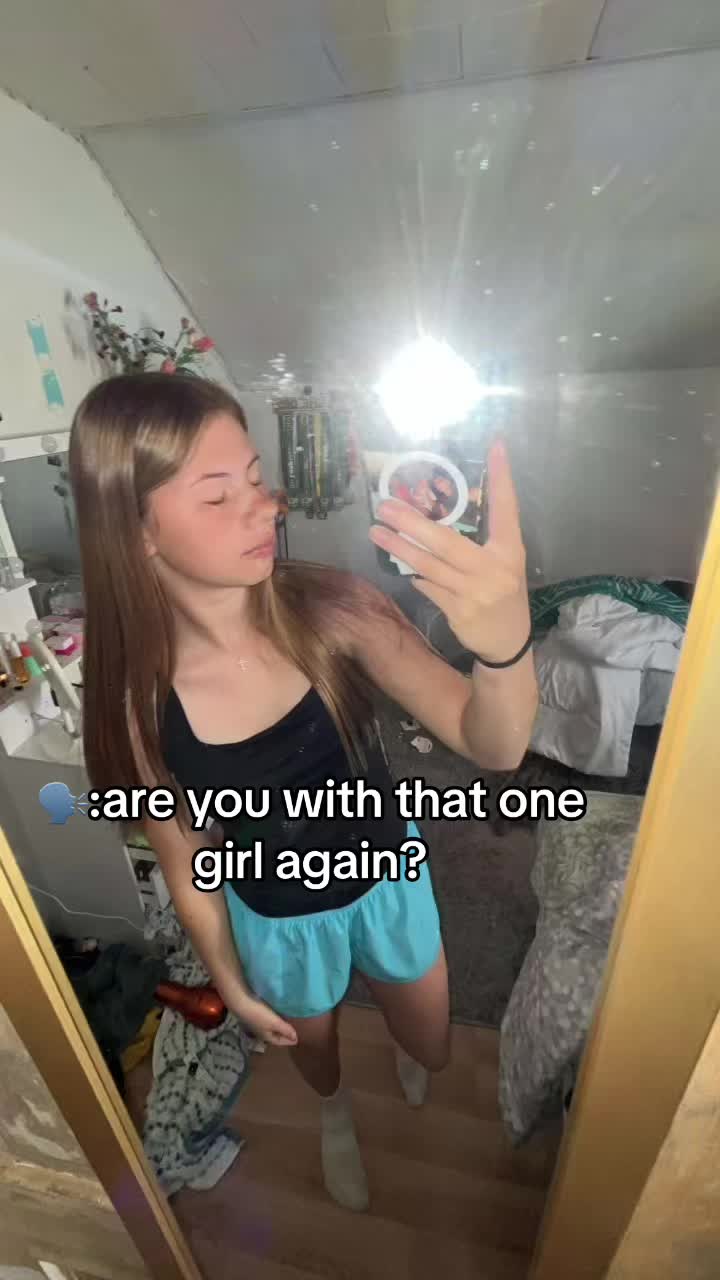 @️🦖👑chlo👑🦖