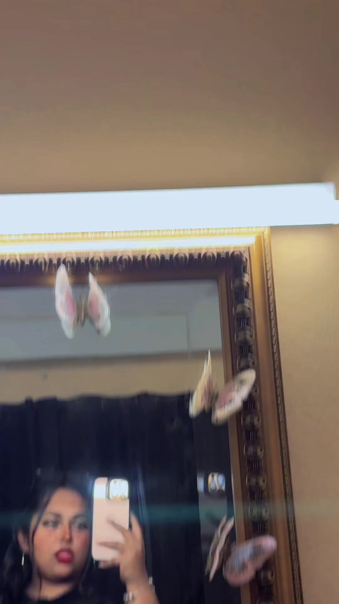 @🦋𝓬𝓱𝓾𝓫𝓫𝔂 -𝓬𝓱𝓮𝓮𝓴𝓪🦋