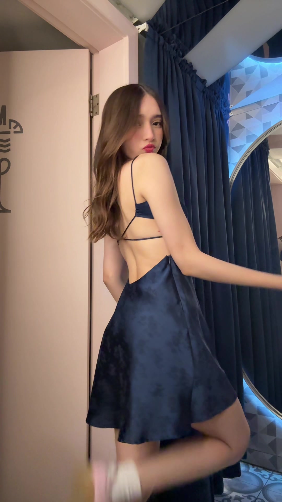@Anaa