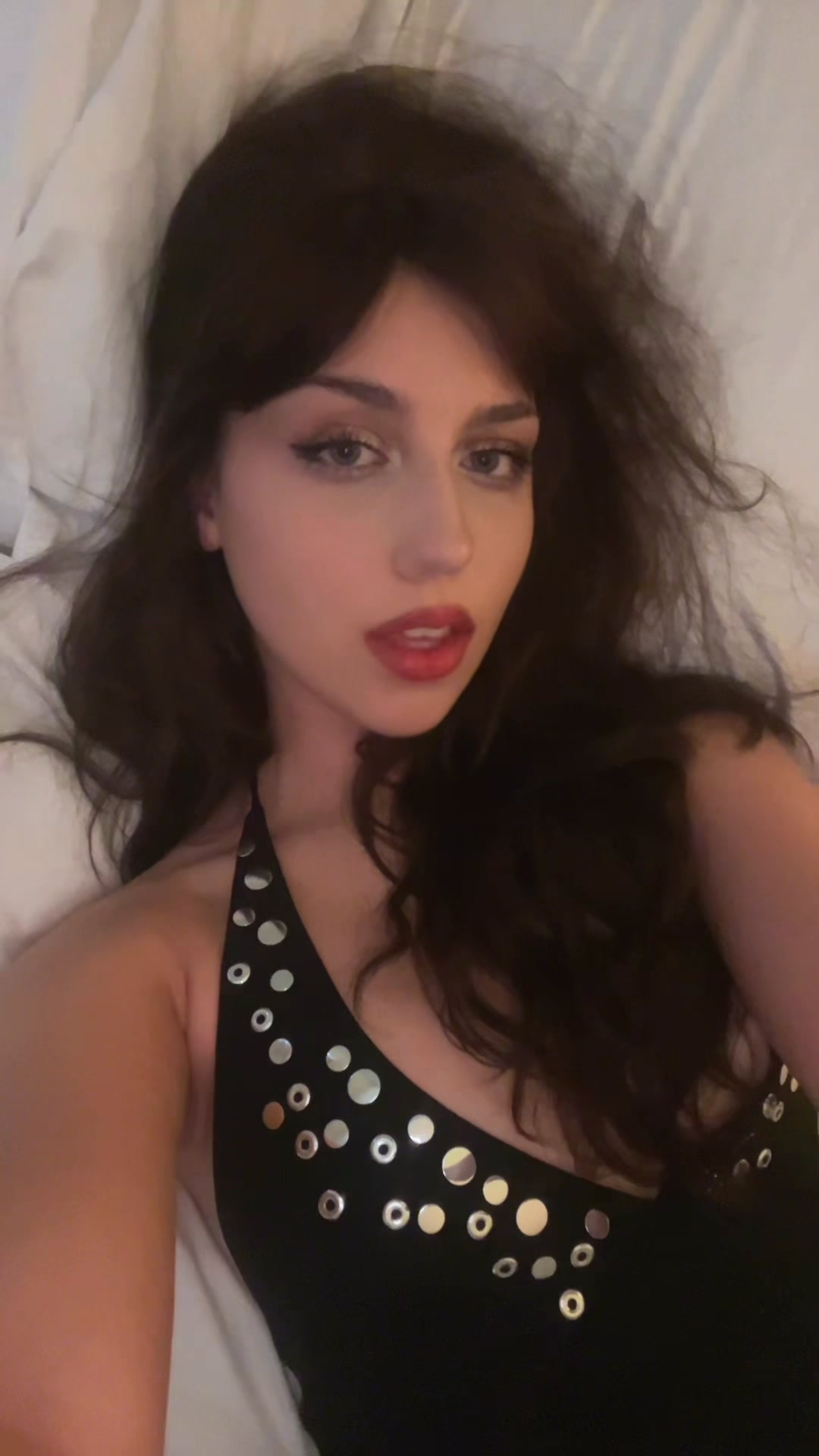 @Eve<3