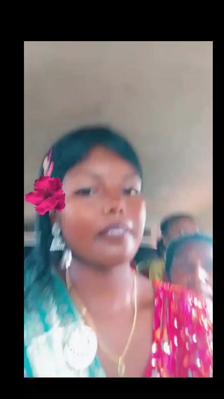 @☙ (आकृति उराँव)🌾🇦🇹
