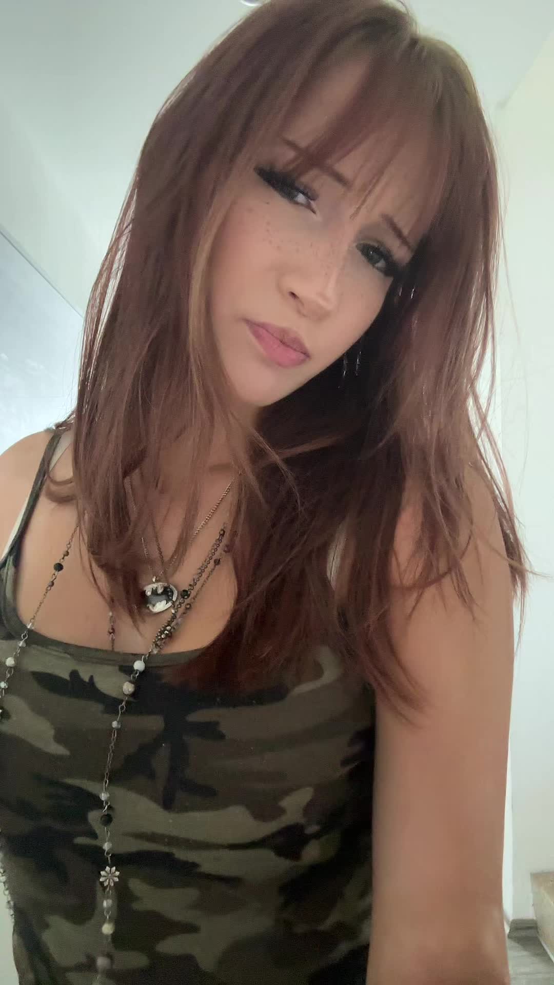 @Elina🦇