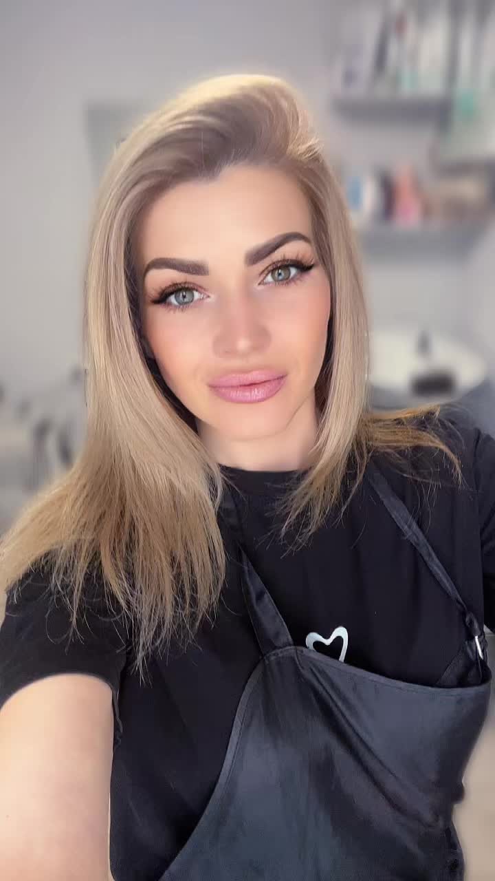 @Анютка