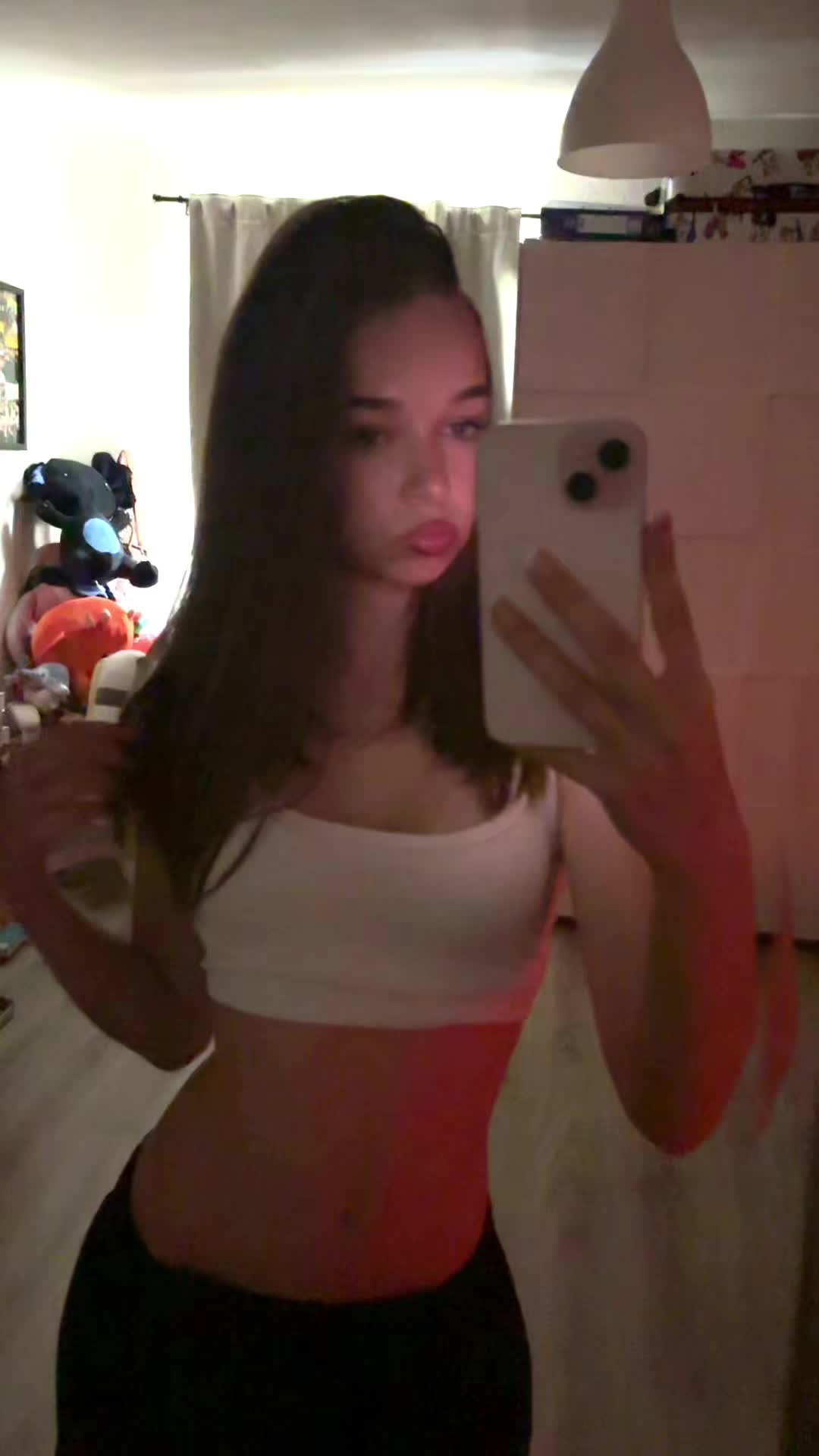 @laylani1616
