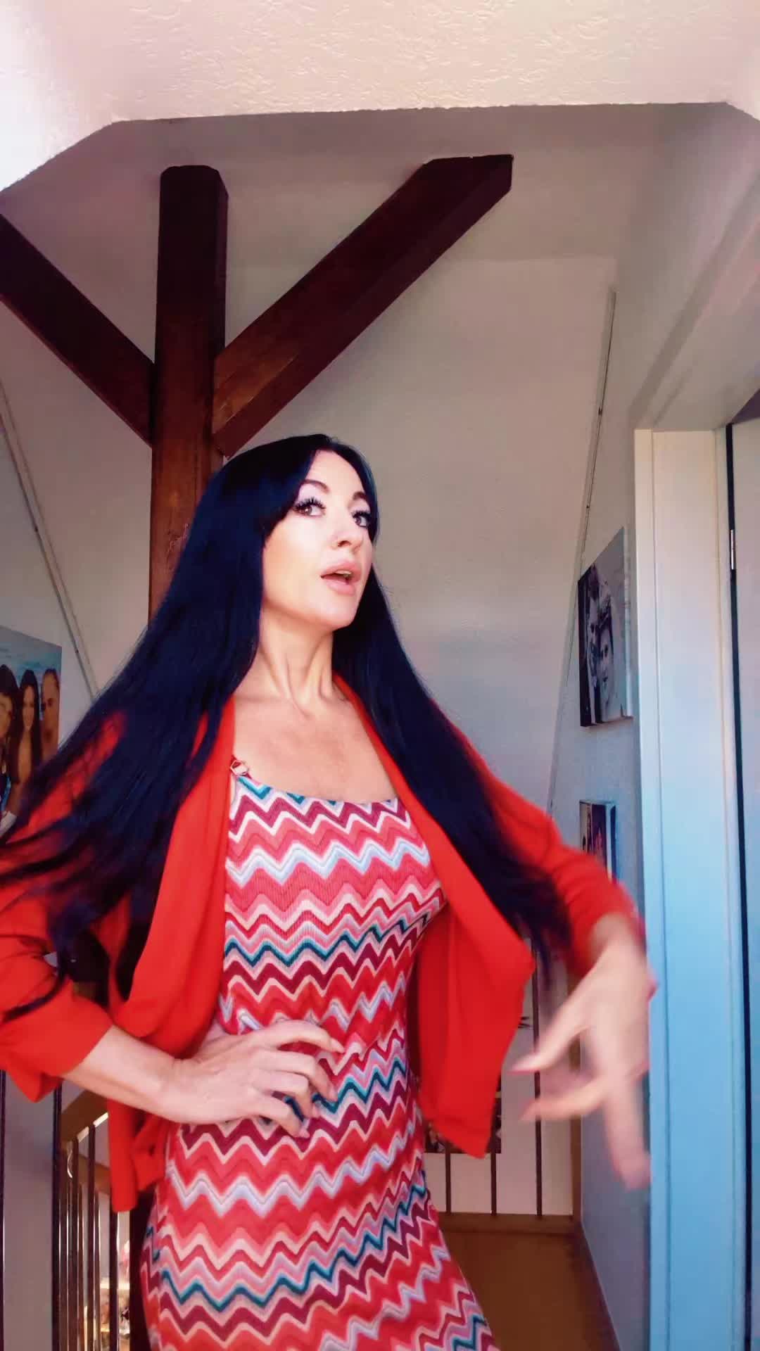 @🦋